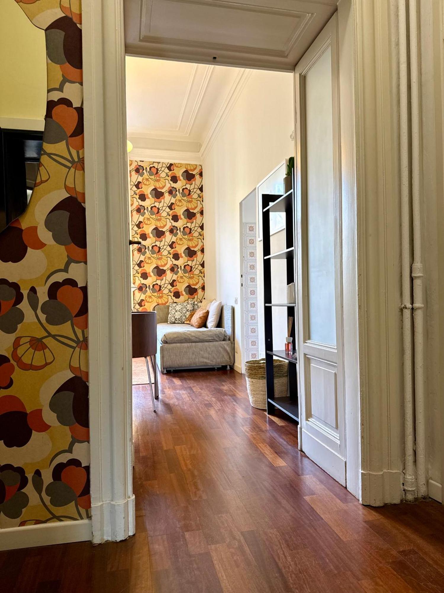 Lr Deluxe - San Babila Cozy Apartment